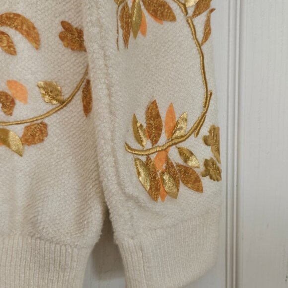 Chanel 18C Paris-Greece Gold Ecru CC Logo Knit Sweater – Size 36 (Made in Italy) - Picture 10 of 16